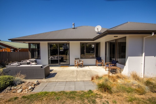 Luxury on Totara, FREE WIFI