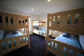 3 bedrooms, free WiFi, bed sheets - Gorgeous Family Frie · Gorgeous Family Friendly Getaway - FREE WIFI (Twizel)
