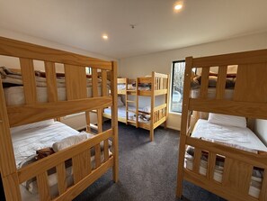 3 chambres, Wi-Fi gratuit, draps fournis