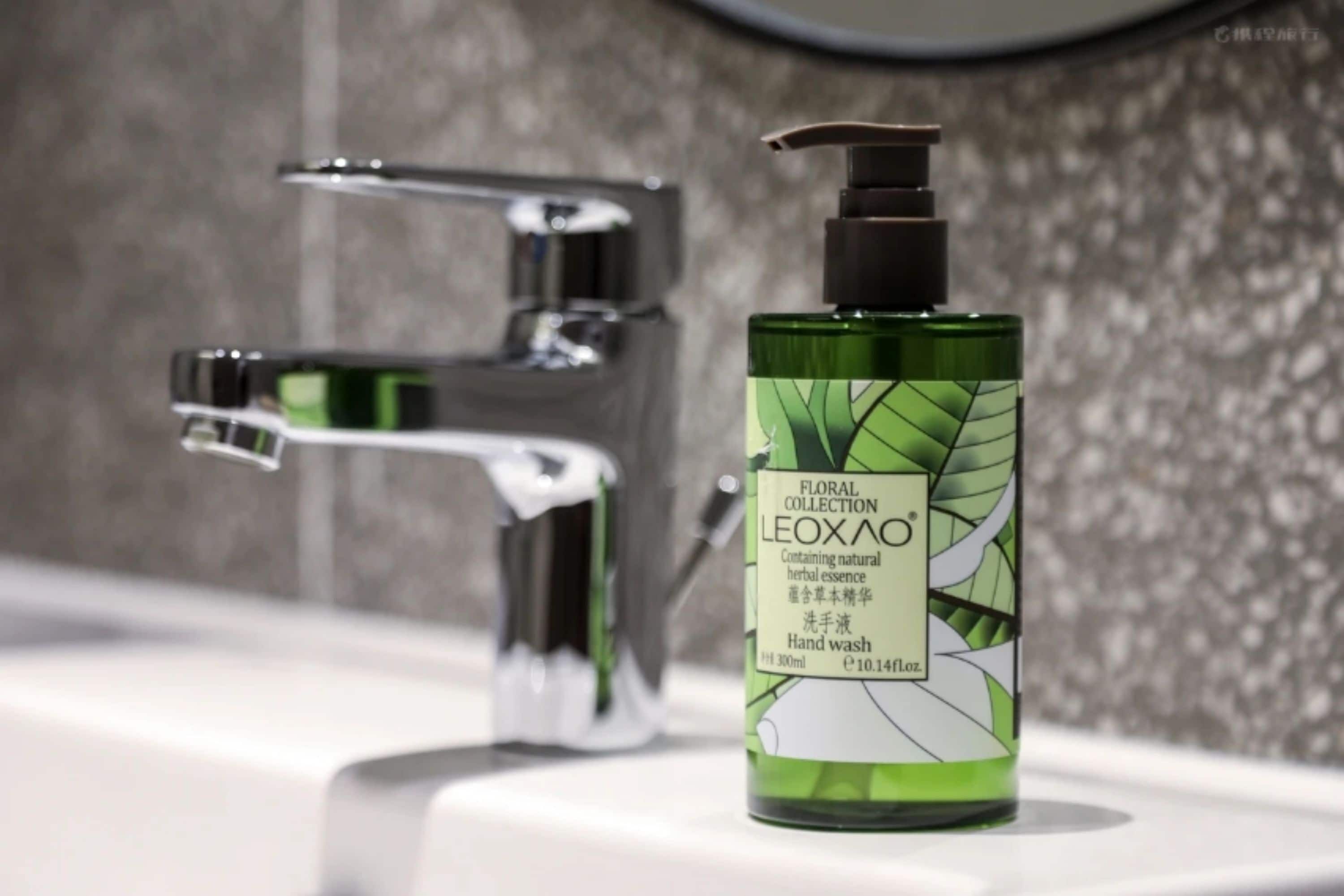 shower, free toiletries, hair dryer, dressing gowns