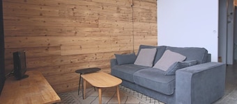 Studio cabin 4/5 pers, south-facing balcony, TV, equipped kitchen, ski locker