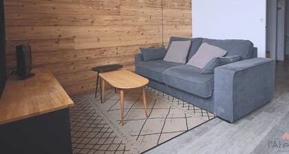 Studio cabin 4/5 pers, south-facing balcony, TV, equipped kitchen, ski locker