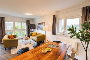 Kondominium Eksklusif, 3 kamar tidur | Makan di kamar