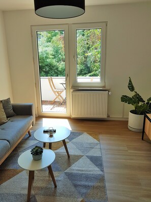 Departamento clásico (incl. 75€ Cleaning Fee) | Sala de estar | Smart TV