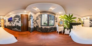 Premium bedding, memory-foam beds, minibar, in-room safe - Mia Hotel (Hanoi)