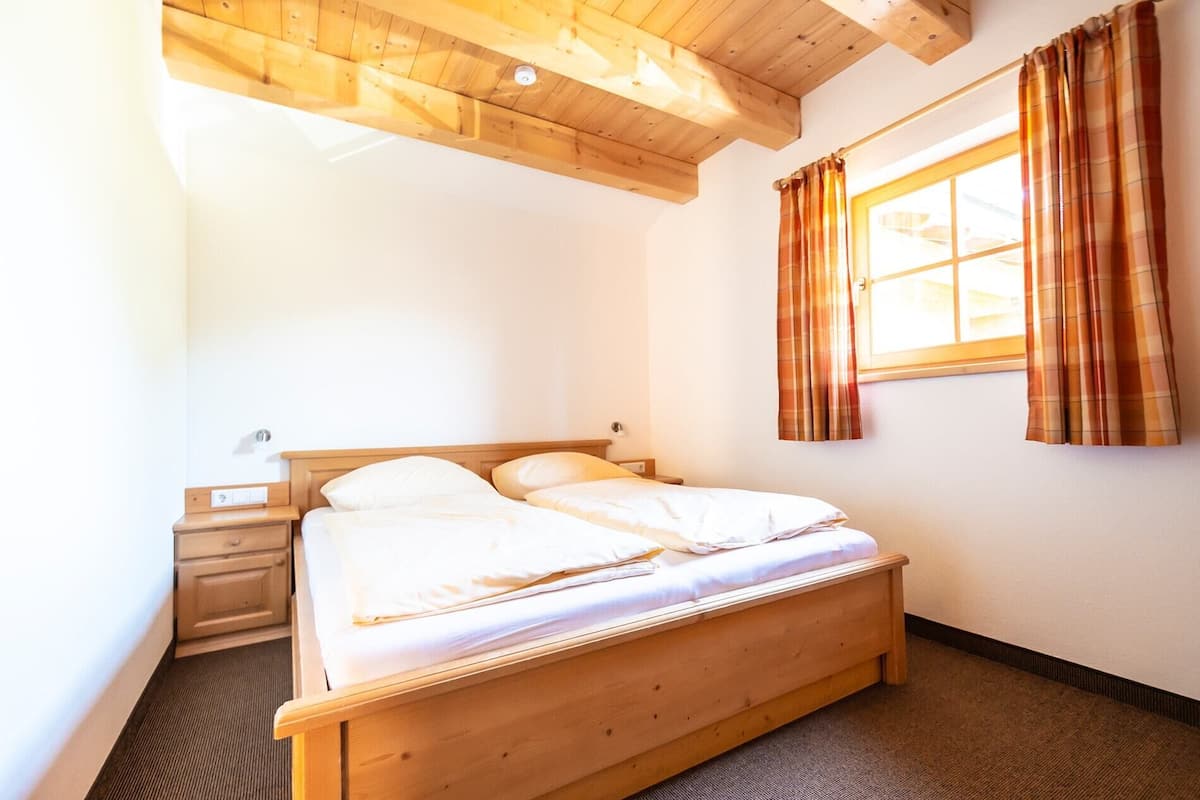 Departamento clásico, 2 habitaciones, para no fumadores, vista a la montaña (Eibenberg) | 2 habitaciones y wifi gratis