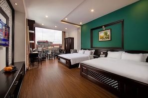In-room dining - Duc Trong Hotel (Hanoi)