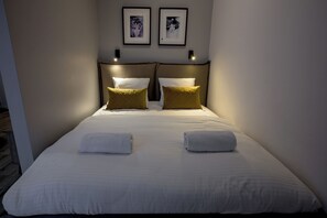 Comfort Apartment | Hypo-allergenic bedding, individually decorated, free WiFi, bed sheets