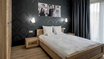 Comfort-Apartment, 1 Queen-Bett und Schlafsofa | Allergikerbettwaren, kostenloses WLAN, individuell dekoriert, Bettwäsche