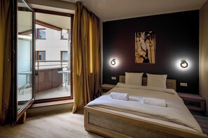 コンフォート アパートメント バルコニー | 低刺激性寝具、客室ごとに異なる装飾、WiFi (無料)、ベッドシーツ