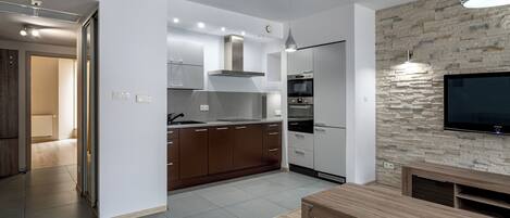 Comfort Apartment, Balcony | Private kitchenette