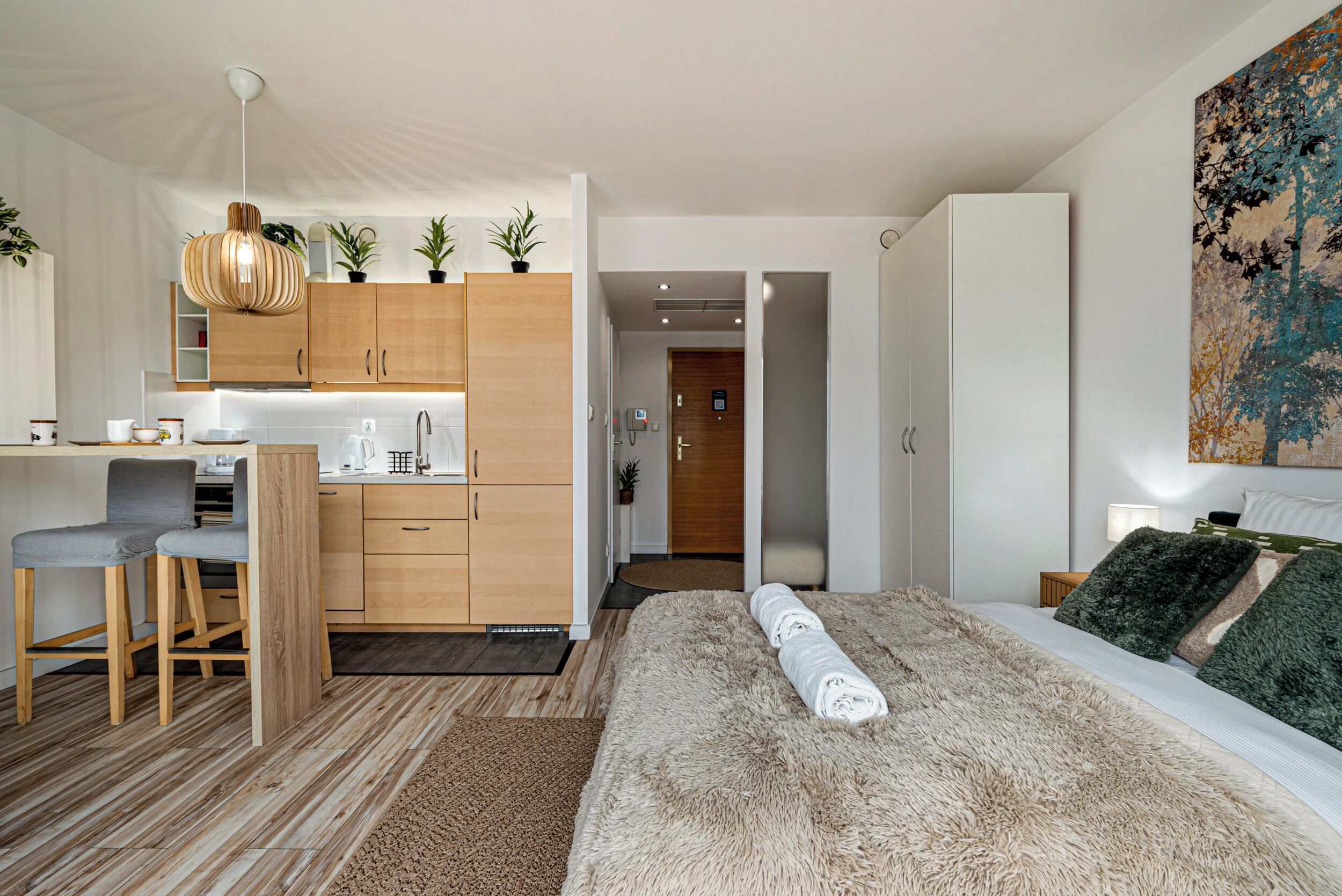 スタジオスイート | 低刺激性寝具、客室ごとに異なる装飾、WiFi (無料)、ベッドシーツ