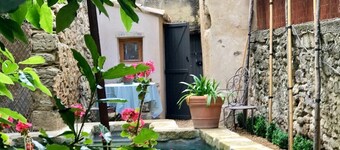 Chez Vous à Uzès, Heated Pool, Garden, Steps to Place aux Herbes,