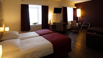 Familienzimmer | 1 Schlafzimmer, Schreibtisch, kostenloses WLAN, Bettwäsche