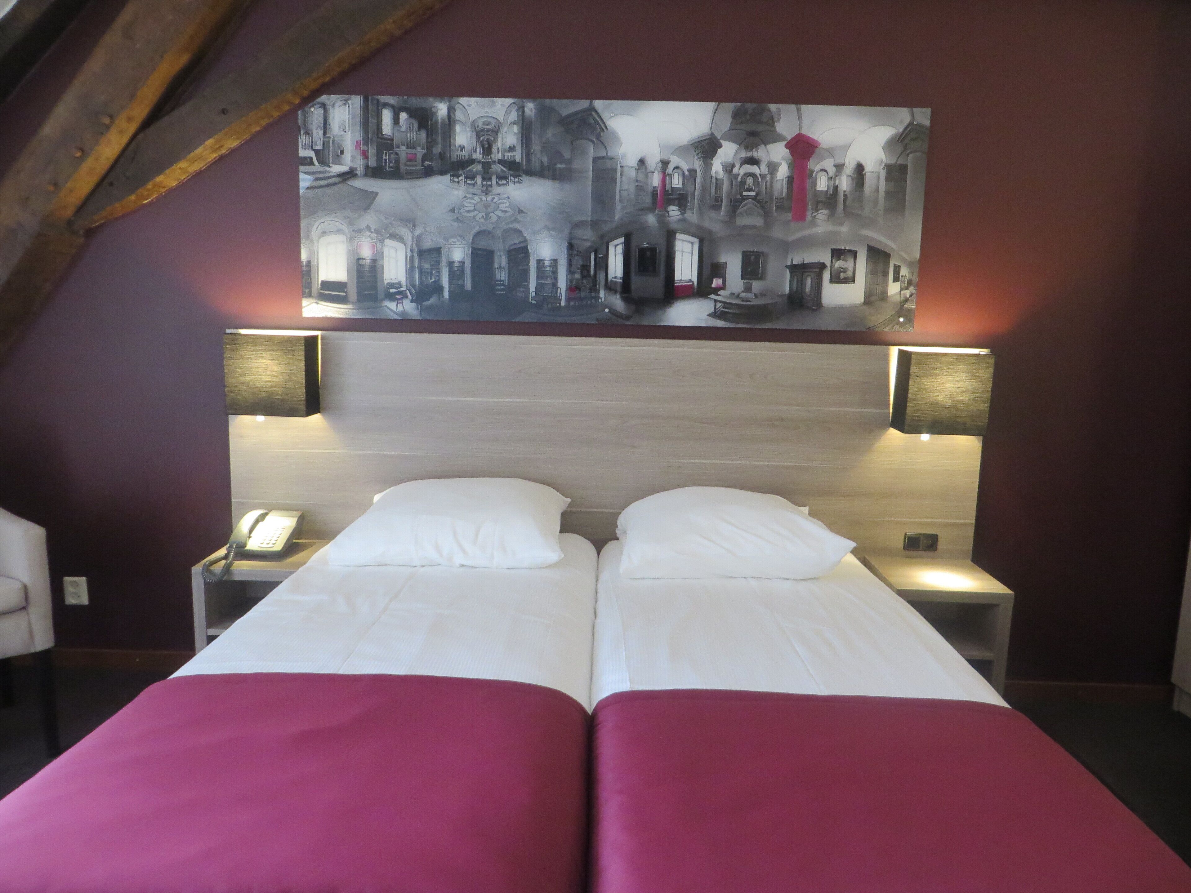 comfort double room | 1 bedroom, desk, free wifi, bed sheets