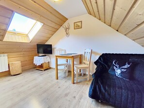 Deluxe-Zimmer (15) | Bügeleisen/Bügelbrett, kostenloses WLAN
