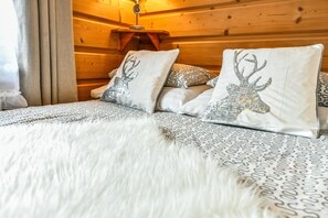 Deluxe Room (10) | Iron/ironing board, free WiFi - Willa Bachledowka (Zakopane)