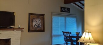 s1. Beautiful home in historic Scottsboro w/ pool