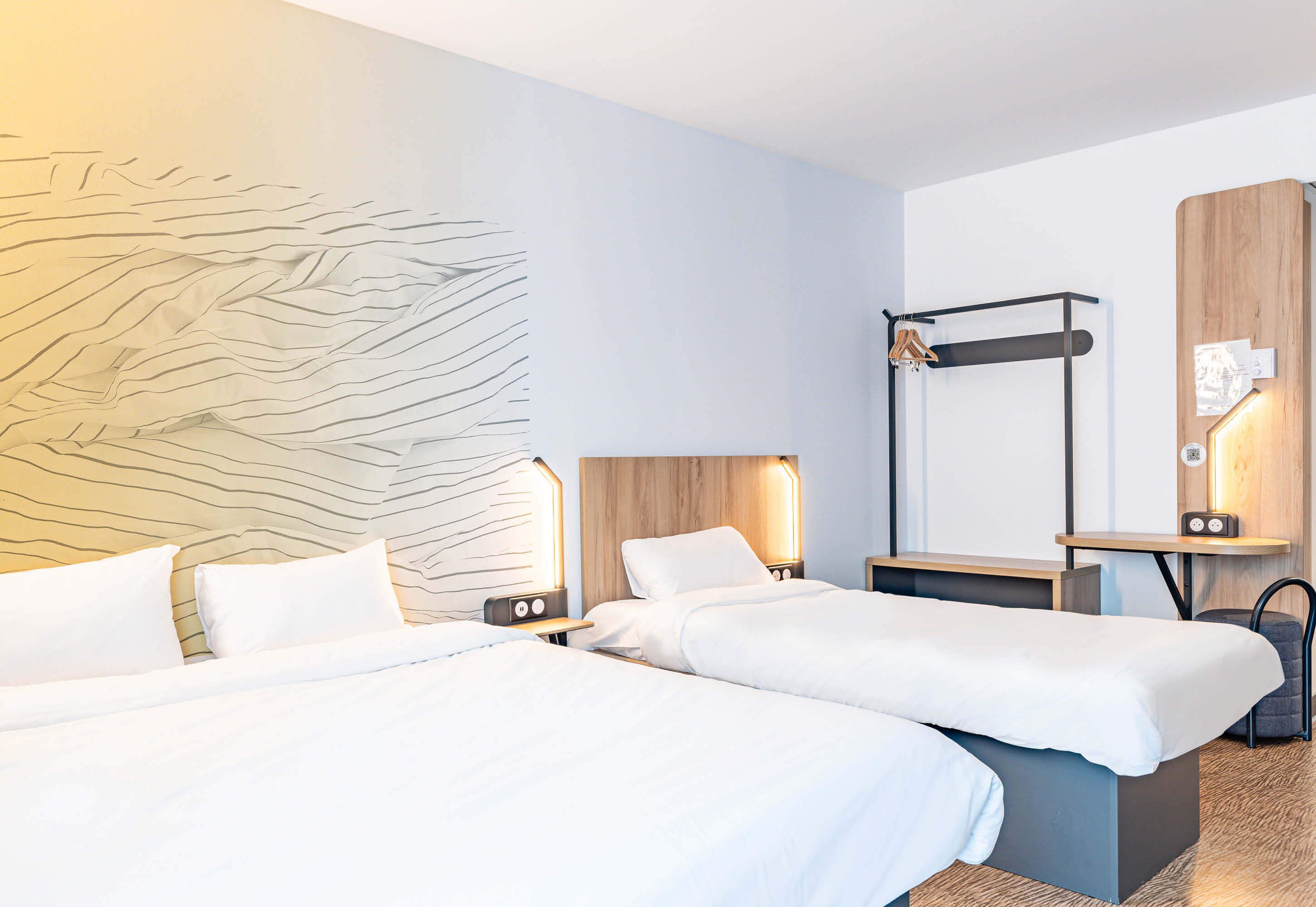 triple room | 1 bedroom, desk, soundproofing, iron/ironing board