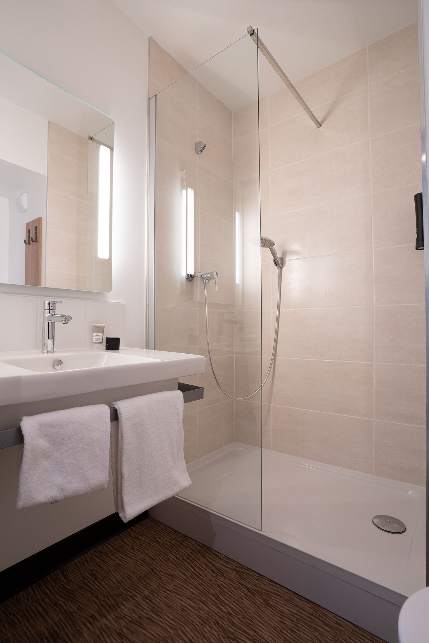 shower, towels, soap, shampoo