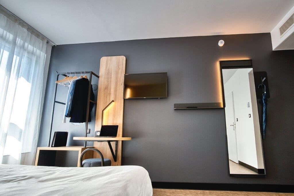 Foto - B&B HOTEL Poitiers Aéroport