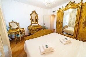 3 Schlafzimmer, Bügeleisen/Bügelbrett, WLAN, Bettwäsche