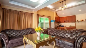 Deluxe Townhome (208) | Living area - The Terrace Pratumnak Pool Villa (Pattaya)