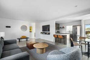 TV, offices