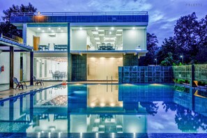 Building design - The Cloyster Resort and Spa (Ramnagar)