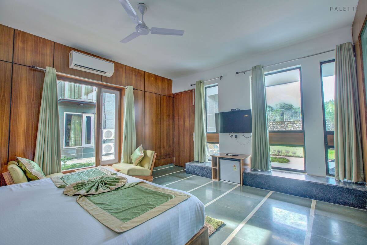 Deluxe Room with Garden View | 埃及棉床單、高級寢具、羽絨被、Select Comfort 床墊