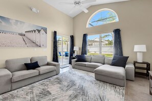 TV, videospill og DVD-spiller