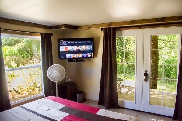 8 Schlafzimmer, Bügeleisen/Bügelbrett, WLAN, Bettwäsche