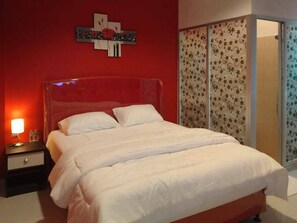 Double Room | 1 bedroom - Reddoorz @ Sindangbarang Bogor (Bogor)