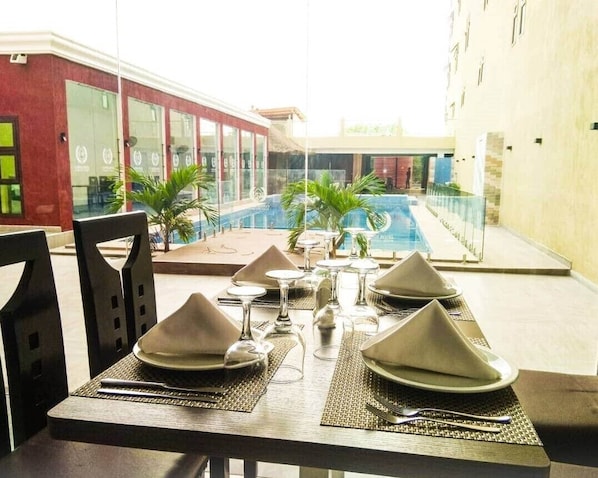 Restaurant - Hotel Capitol Abidjan (Abidjan)
