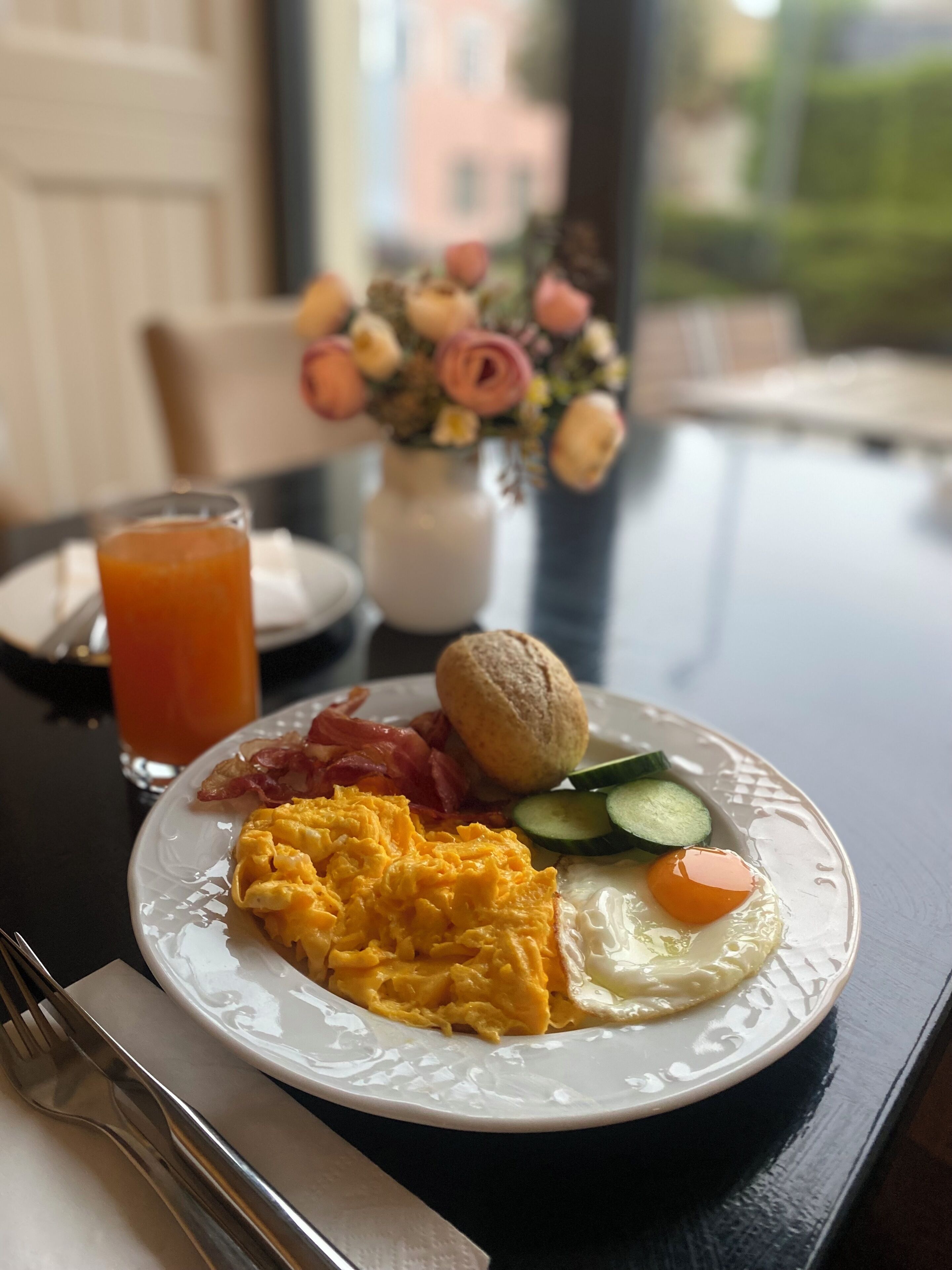 朝食ビュッフェ