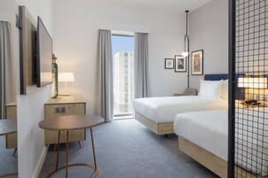 Luxe beddengoed, een kluis op de kamer, individueel gemeubileerd