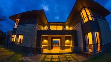 Front of property - evening/night