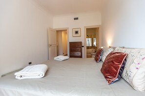 1 habitación, escritorio y insonorización 