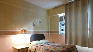 Unclassified image, 5 of 31, button - Hotel Coral (Acapulco)