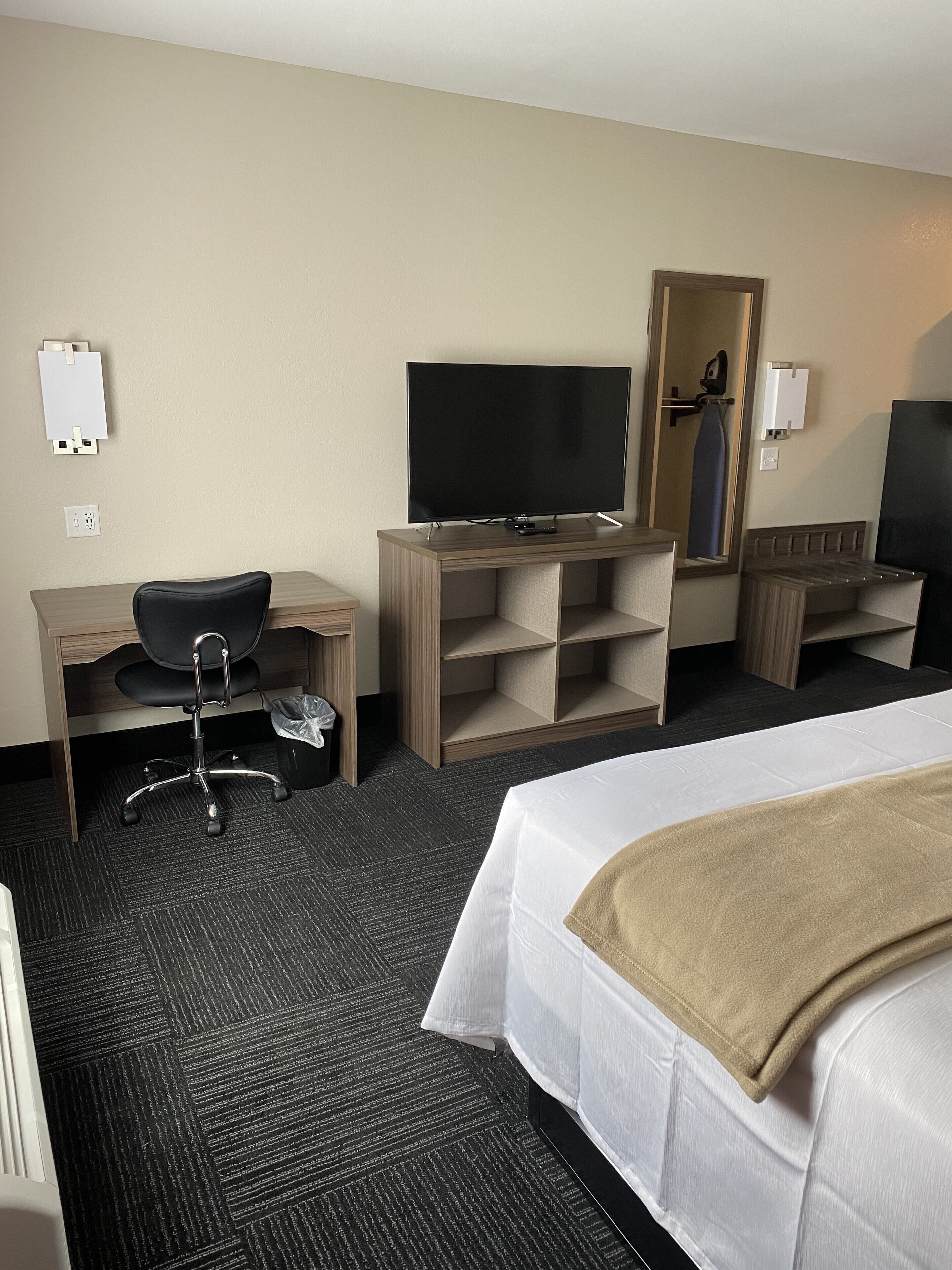 desk, iron/ironing board, free wifi, bed sheets