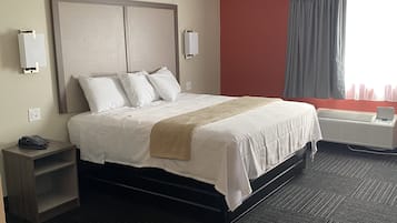 Desk, iron/ironing board, free WiFi, bed sheets