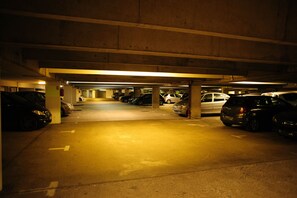 Property grounds - Suberb T5 near Paris, Créteil (Créteil)