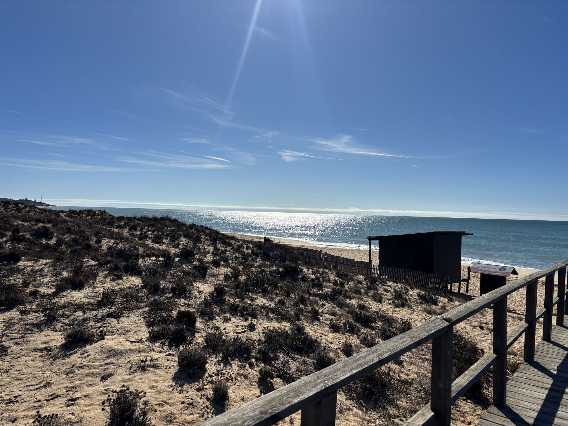 Plage à proximité, chaises longues