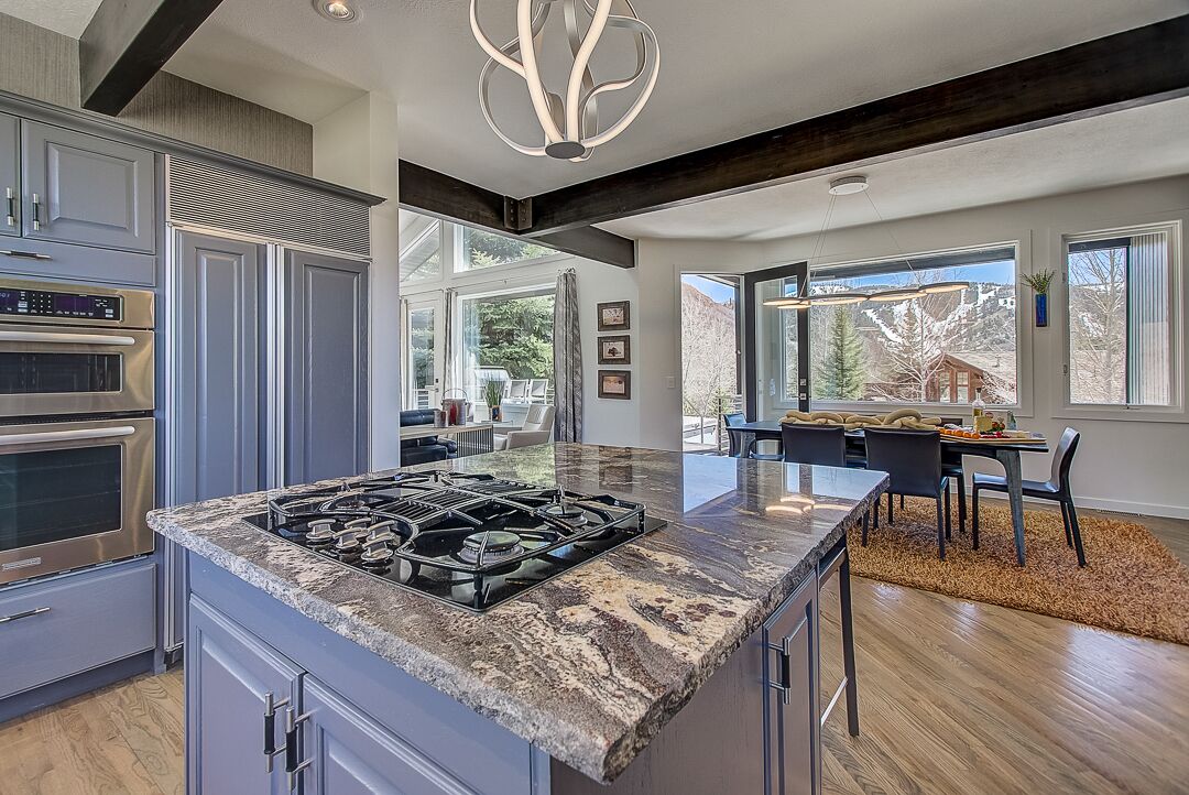 บ้านพักลักซ์ชัวรี่ | ครัวส่วนตัว