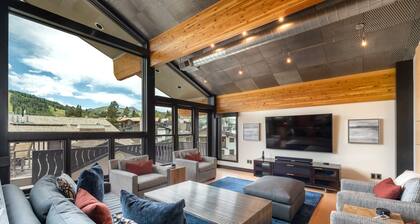 Penthouse Silver Lake Village by Luxury Mountain Destinations