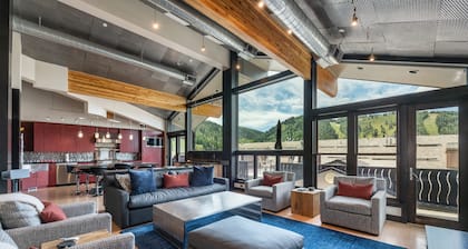 Penthouse Silver Lake Village by Luxury Mountain Destinations