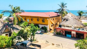 Unclassified image, 3 of 64, button - Hotel Paraiso del Pescador By Rotamundos (Santa María Tonameca)