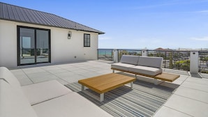 Maison, Plusieurs lits | Balcon