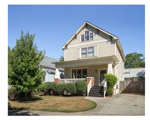 Exterior - 3/2.5: Walk to Beltline and dining; firepit, BBQ, Apple TV, sleeps 5 (Atlanta)