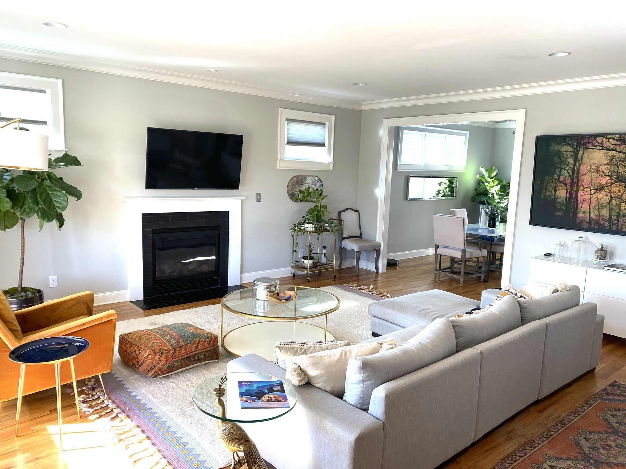 3/2.5: Walk to Beltline and dining; firepit, BBQ, Apple TV, sleeps 5